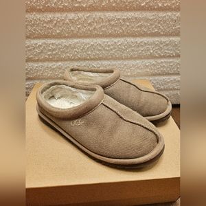 UGG Tasman Slipper